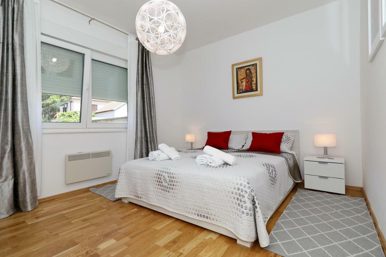 Apartament Apriori - Free Parking *