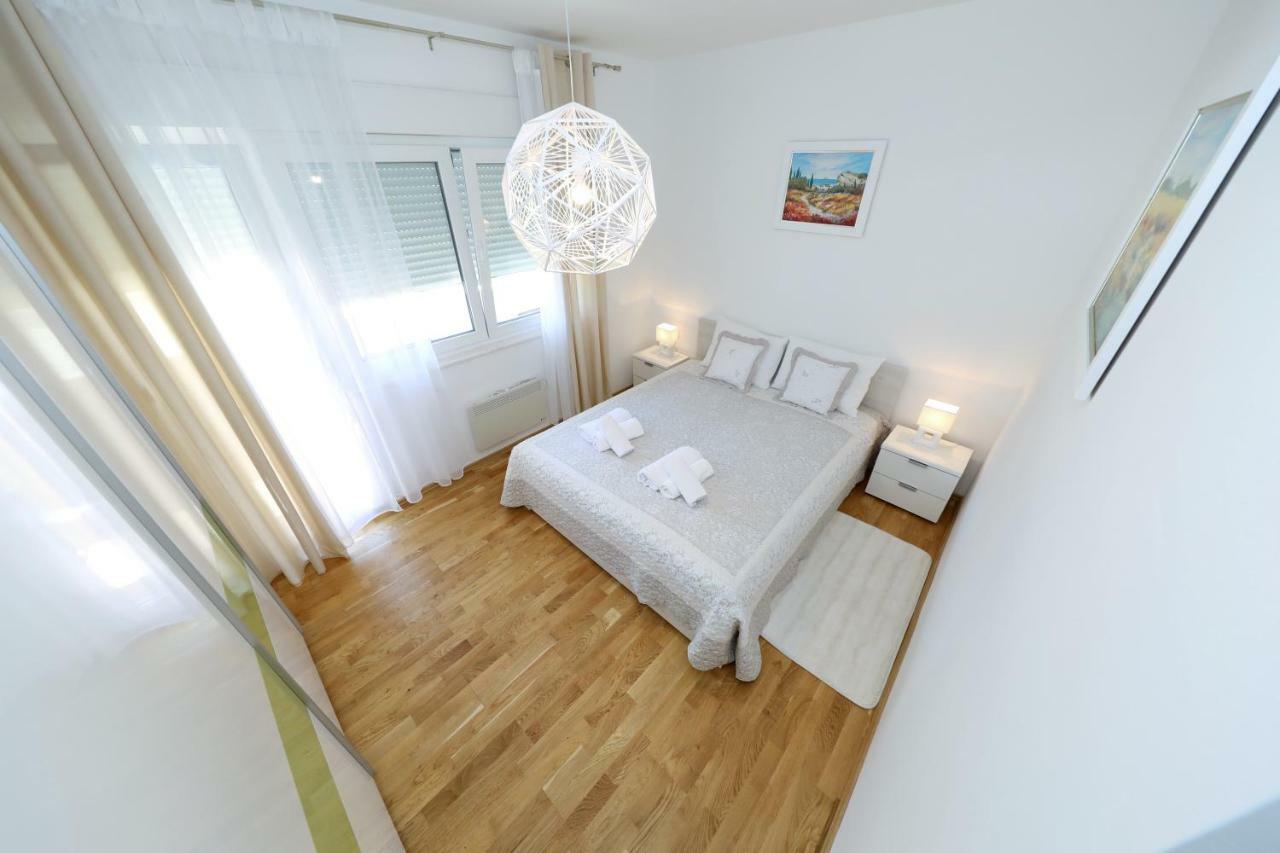 Apriori - Free Parking Apartament *